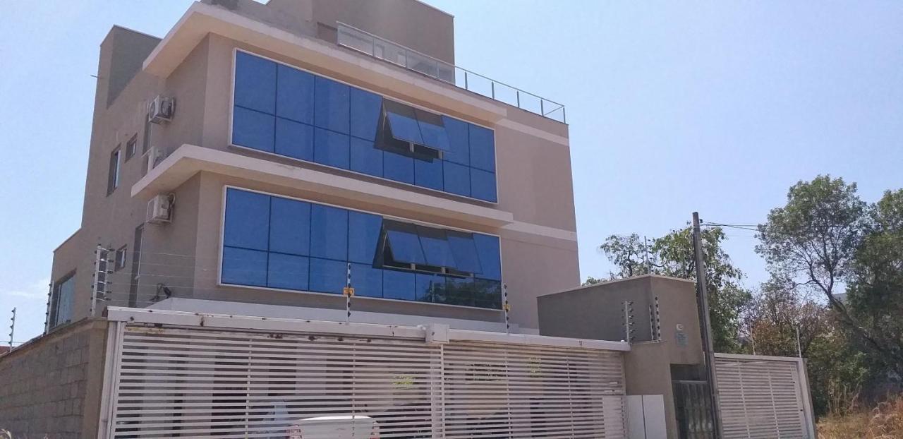 Apartamento Novo E Completo No Centro De Palmas C/ Internet Exterior photo